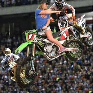 Meet your Posher, Maria